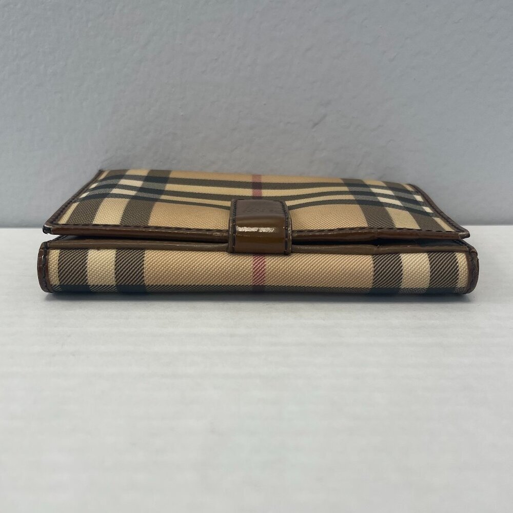 Burberry Nova Check Coated Canvas and Leather Compact Wallet - Preowned - Picture 8 of 15